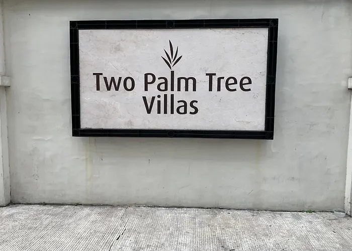 Two Palm Tree - 1o With Balcony - Across Terminal 3 Airport Manila